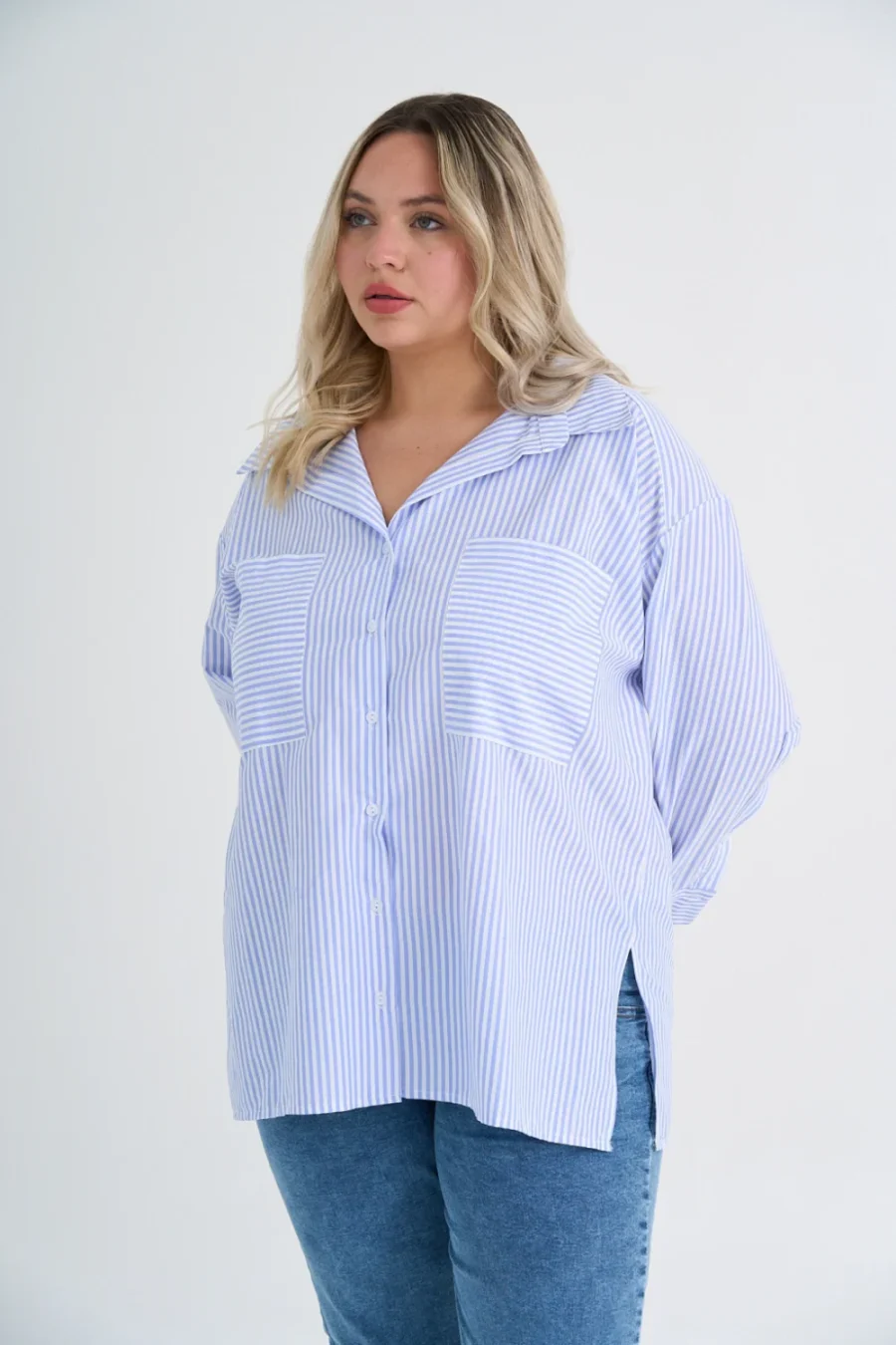 Lindsay Camisa
