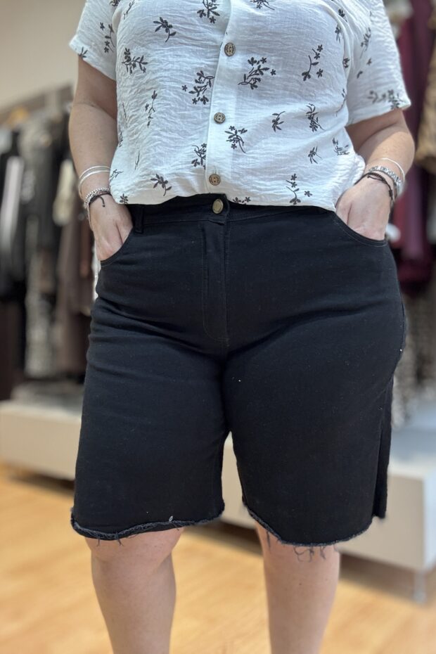 Danila Bermuda jean