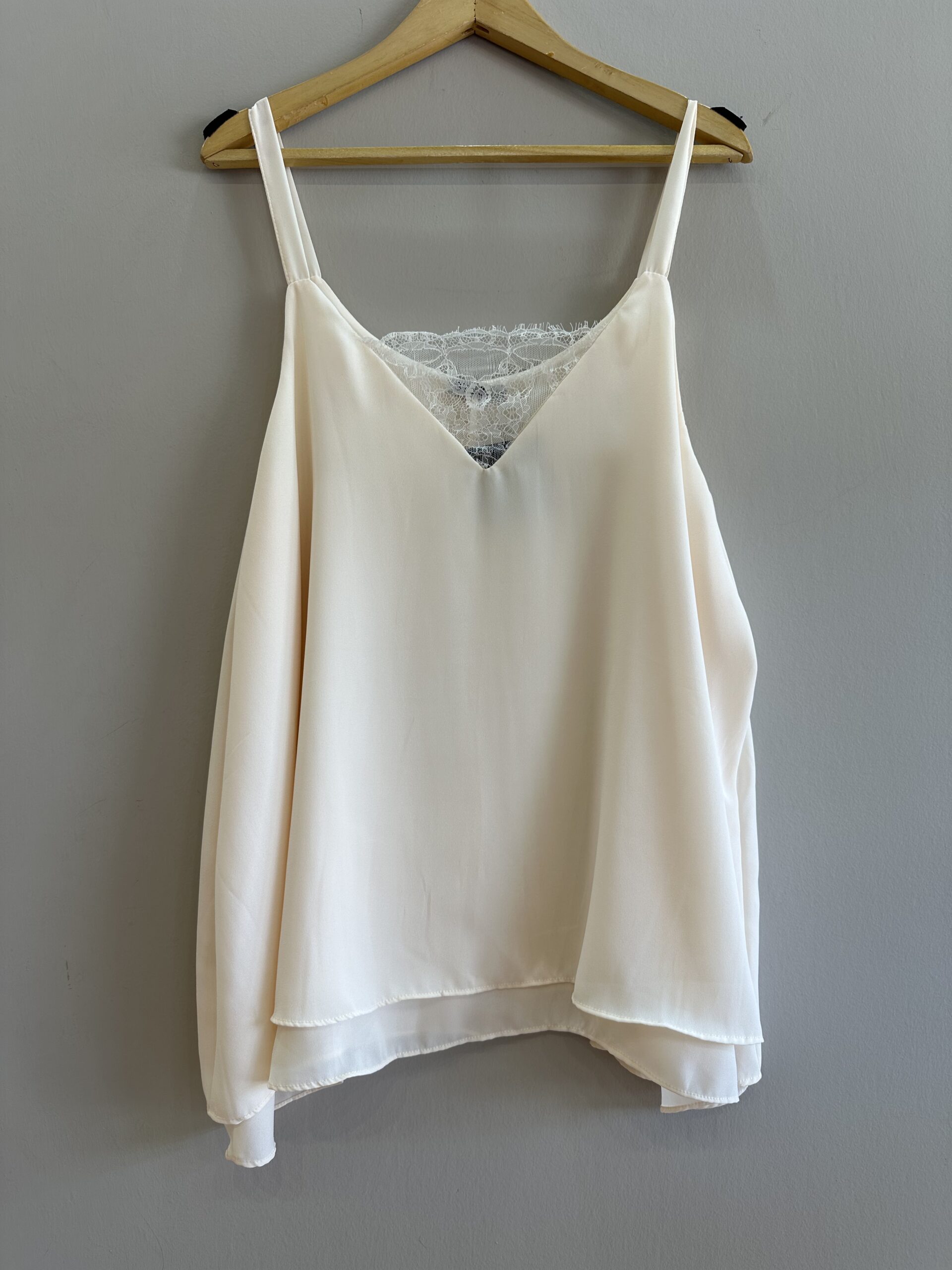 Melia Top - Imagen 4