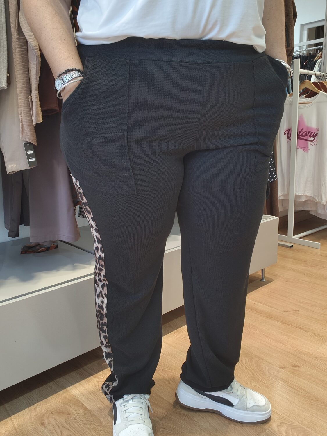 Emelí Pantalón Rustico.
