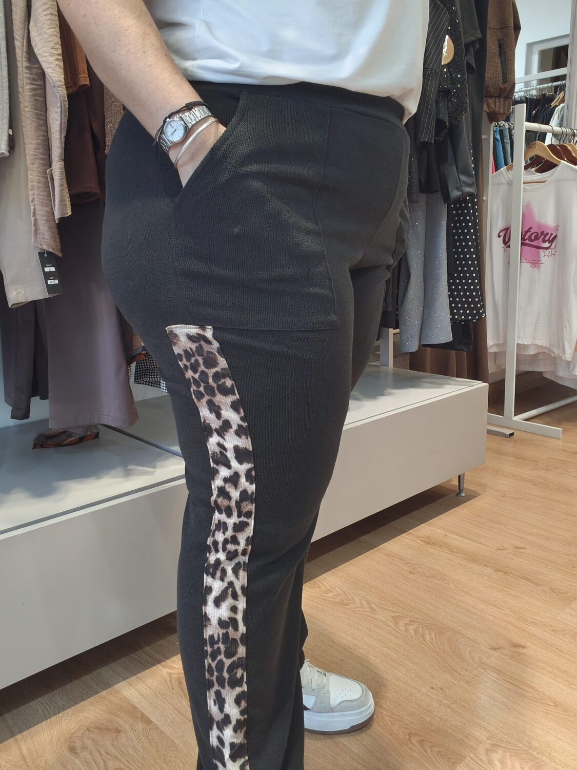 Emelí Pantalón Rustico. - Imagen 3