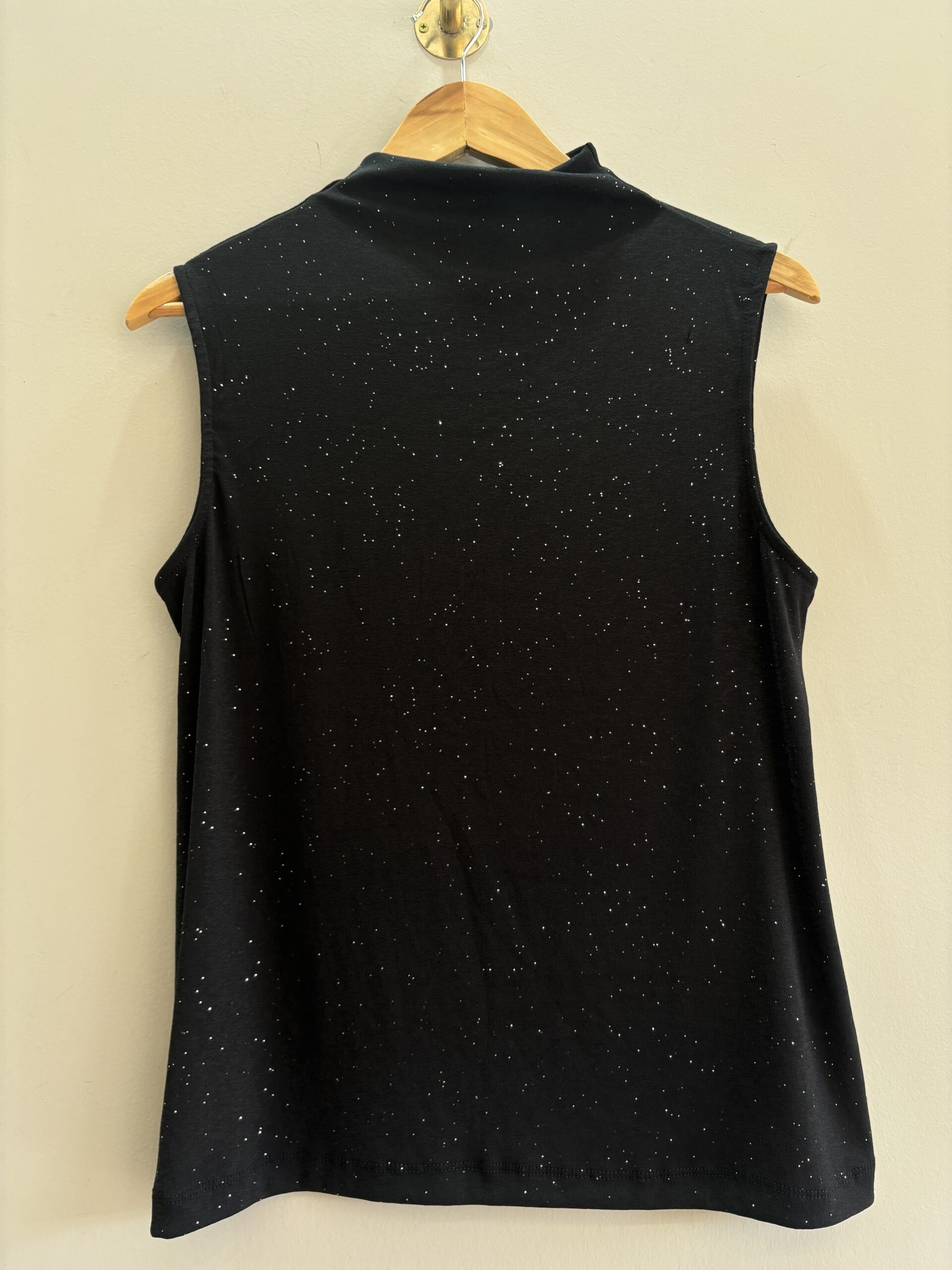 Ishita Musculosa - Imagen 3