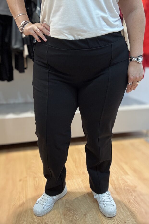 Roma Pantalón Negro