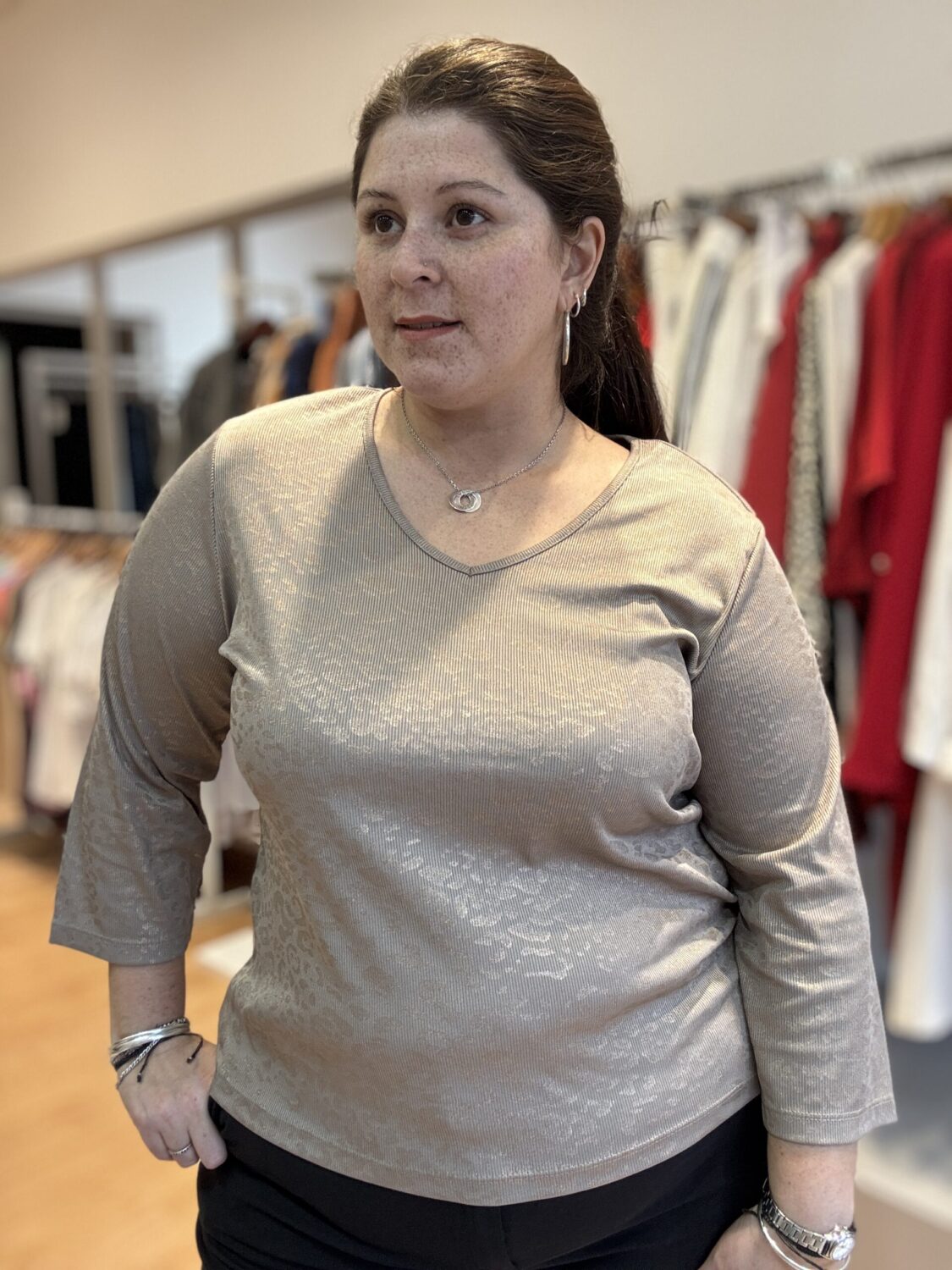 Gabriela Remera.