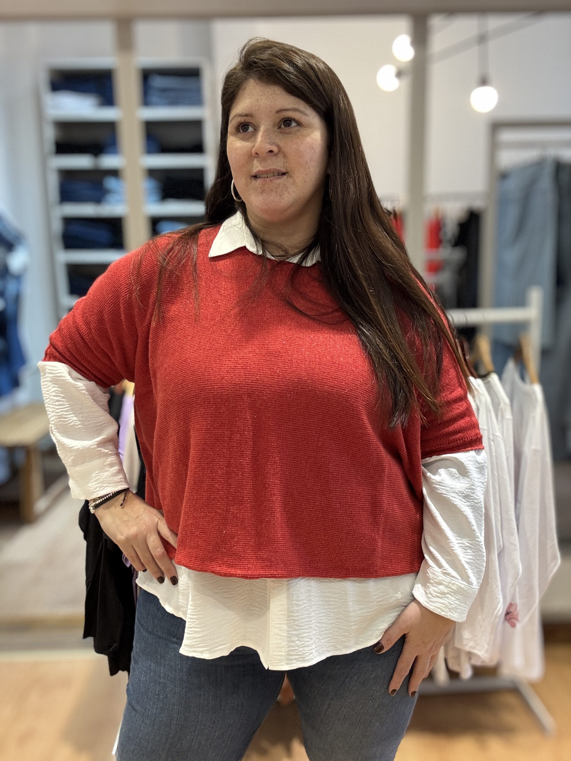 Unaki Sweater