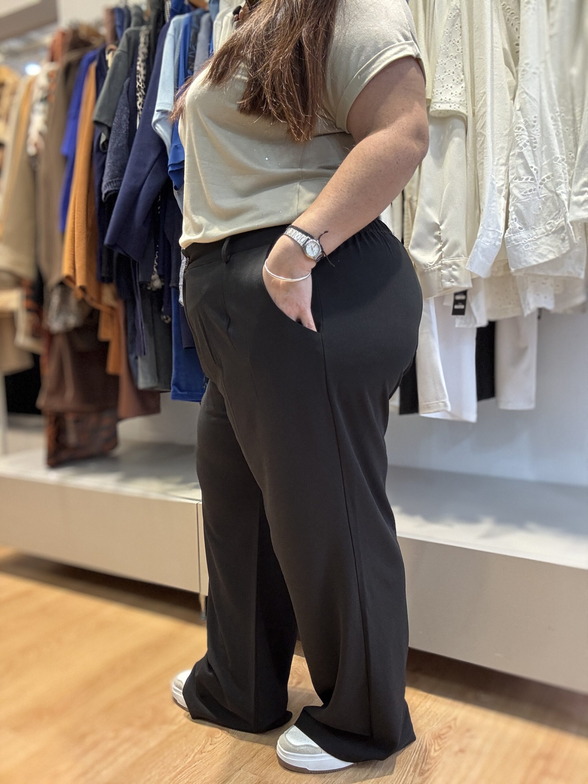 Zarina Pantalón Sastrero Negro. - Imagen 2
