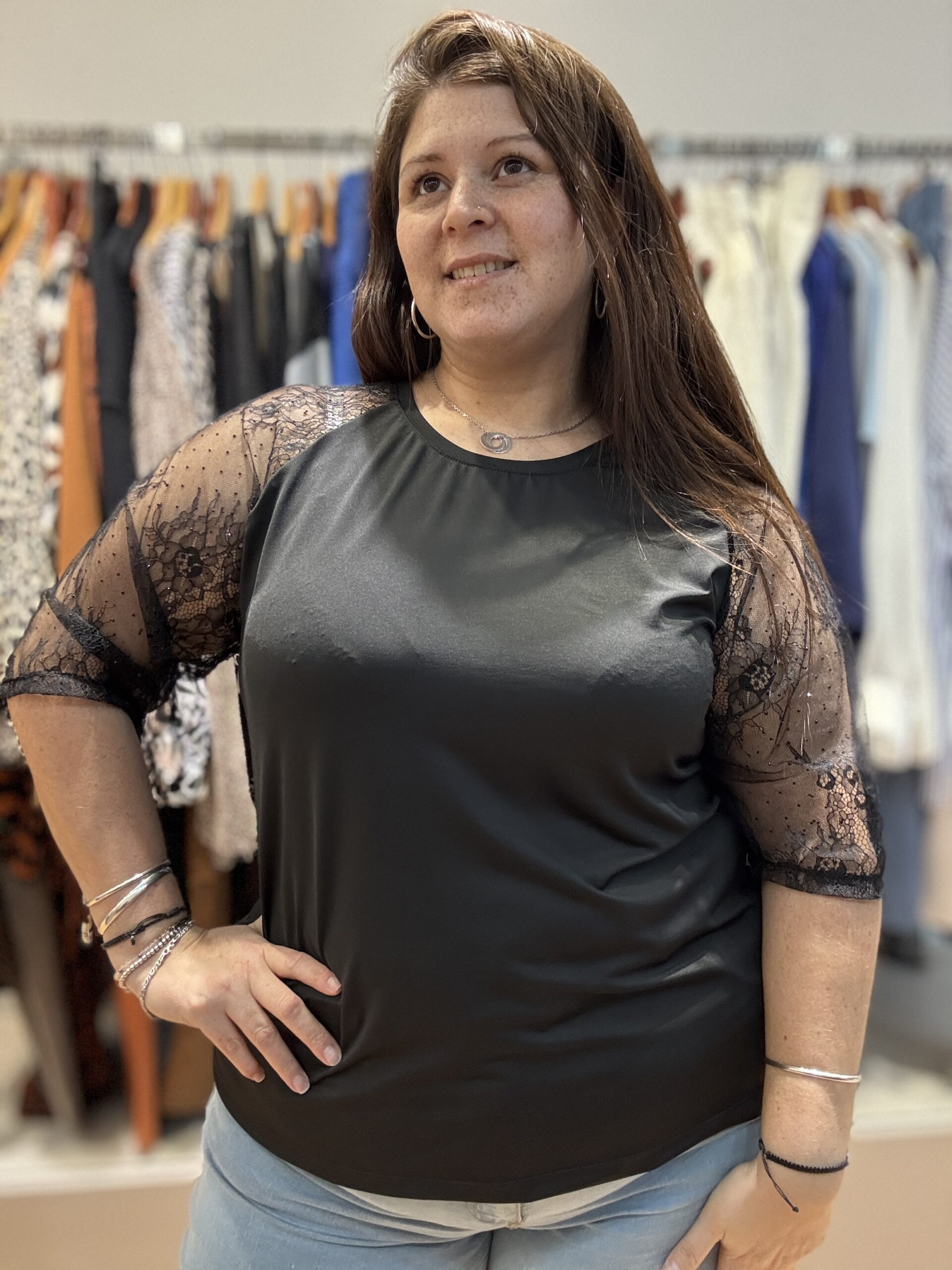 Mohana Remera